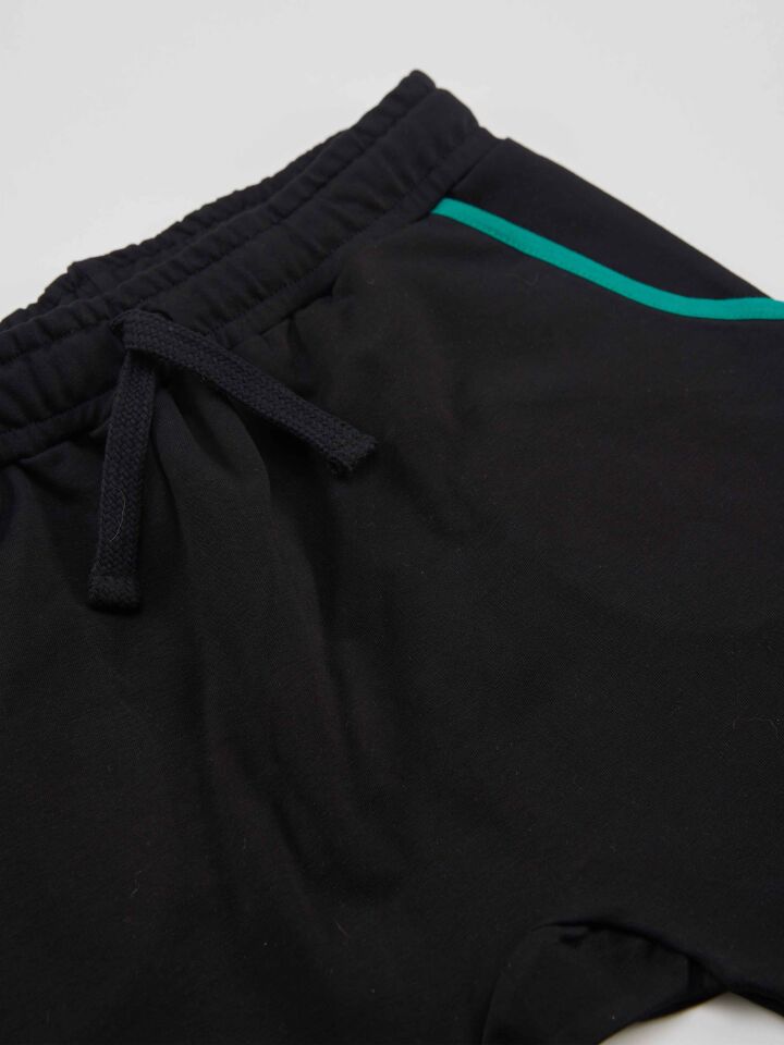 Finish Erkek Çocuk T-shirt Kapri Şort Takım 8 Y - Yeşil, Siyah