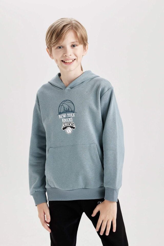 Erkek Çocuk NBA New York Knicks Kapüşonlu Sırt Baskılı Kalın Sweatshirt