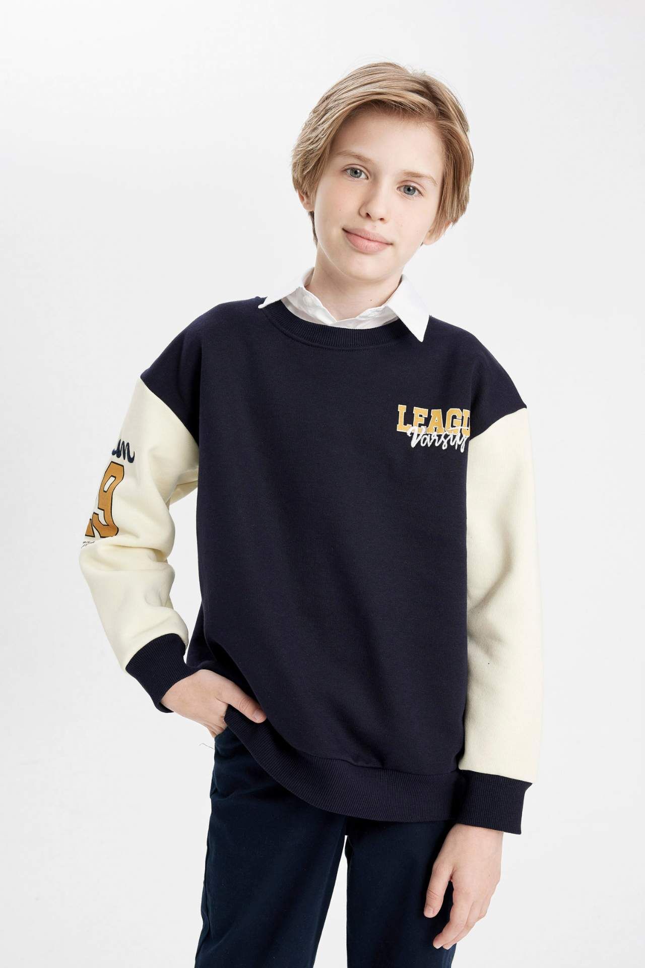 Erkek Çocuk Oversize Geniş Kalıp Bisiklet Yaka Baskılı Kalın Sweatshirt
