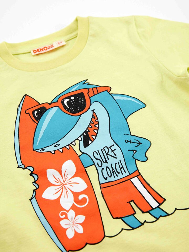 Surfer Shark Erkek Çocuk T-shirt Şort Takım